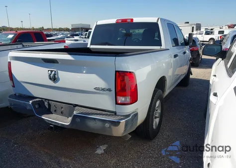 2022 Ram 1500 Classic Tradesman 4X4 5'7 Box from USA, damaged, VIN 3C6RR7KG2NG375785